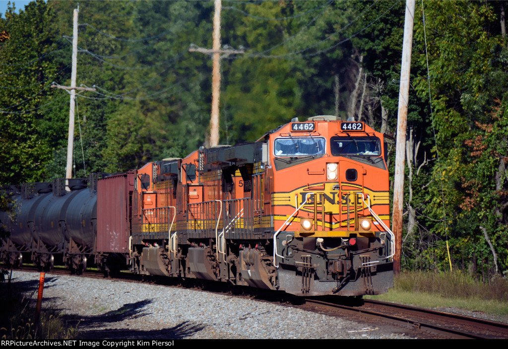 BNSF 4462 5481 4852 Crude Oil Loads